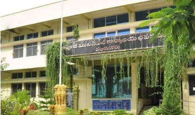 పలమనేరు చైర్‌పర్సన్‌ పీఠంపై పోరు.. రాజలక్ష్మి కృష్ణమూర్తి X శ్రీలక్ష్మి రాజేష్‌!- చైర్ పర్సన్  పదవి రిజర్వేషన్